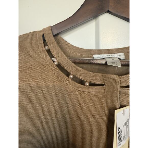 Christopher & Banks Women'sCardigan Camel Tan Pearl Neck NWT Medium - Picture 5 of 9